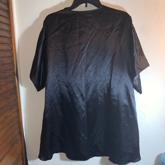 Victoria’s Secret Gold Label Open Front Black Satin Robe Small - Picture 8 of 8